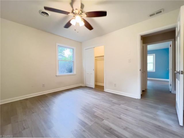 3015 Wonderwood Drive, Winston-salem, NC 27103