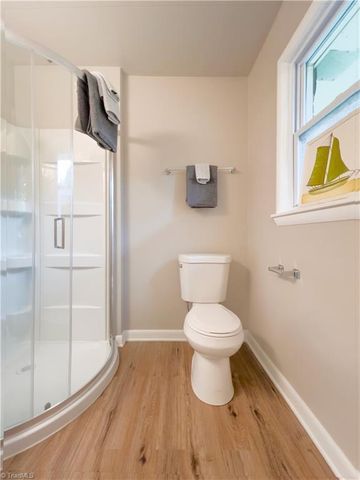 3015 Wonderwood Drive, Winston-salem, NC 27103