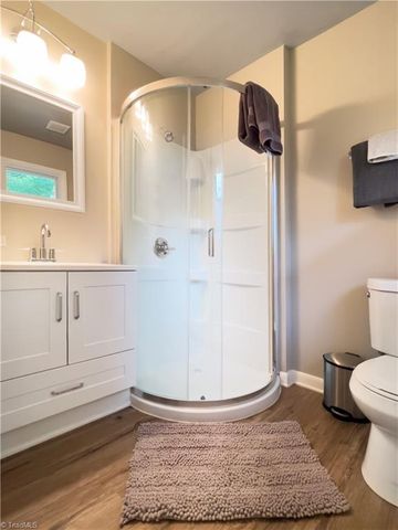 3015 Wonderwood Drive, Winston-salem, NC 27103