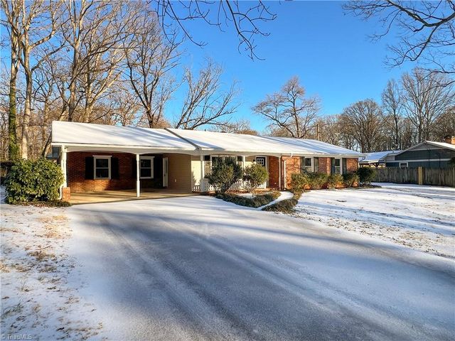 3015 Wonderwood Drive, Winston-salem, NC 27103