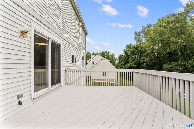 23 Brookview Lane, Middletown, CT 06457