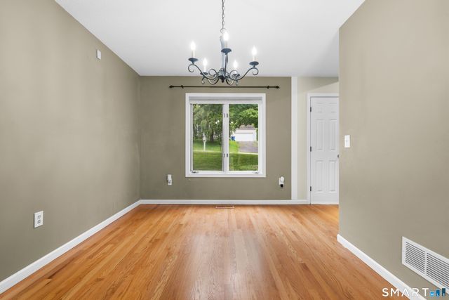 23 Brookview Lane, Middletown, CT 06457