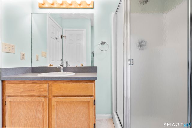23 Brookview Lane, Middletown, CT 06457
