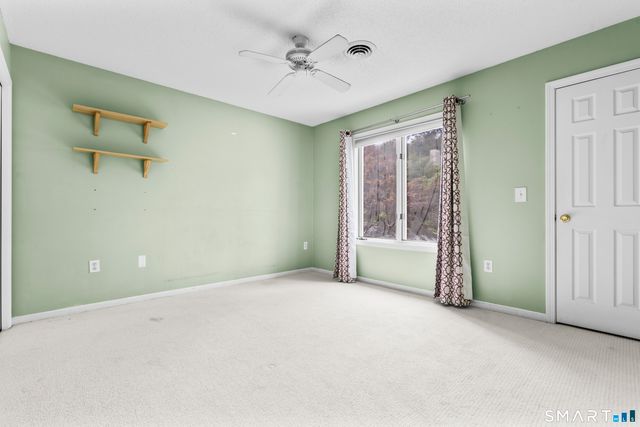 23 Brookview Lane, Middletown, CT 06457