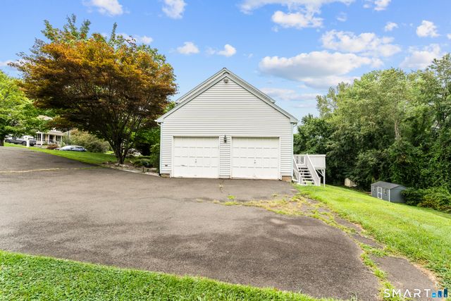 23 Brookview Lane, Middletown, CT 06457