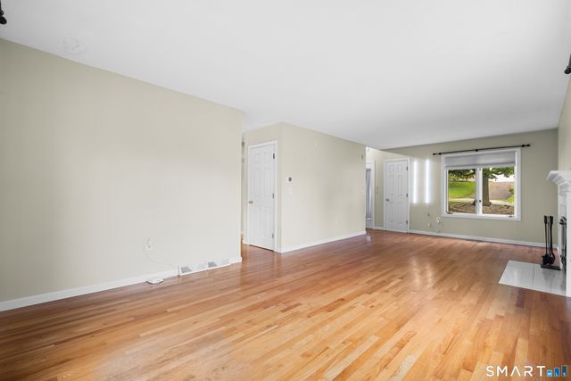 23 Brookview Lane, Middletown, CT 06457