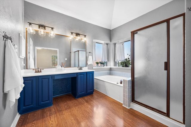 6104 Hedgeapple Court, Arlington, TX 76001