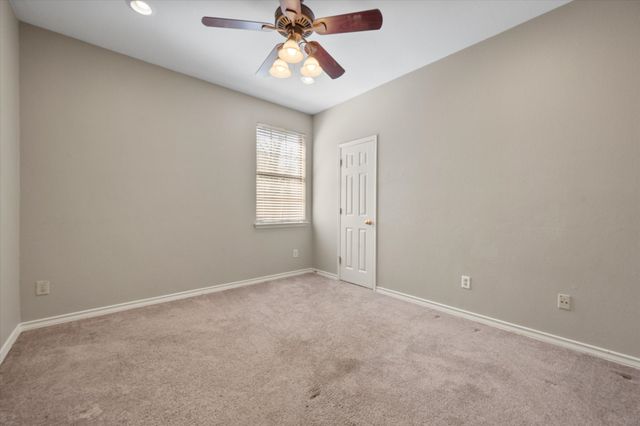 6104 Hedgeapple Court, Arlington, TX 76001