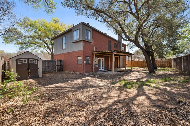 6104 Hedgeapple Court, Arlington, TX 76001