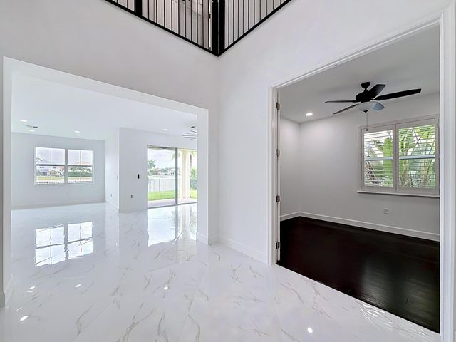 9508 Phipps Lane, Wellington, FL 33414
