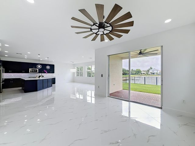 9508 Phipps Lane, Wellington, FL 33414