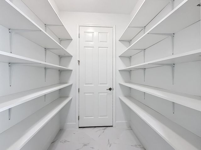 9508 Phipps Lane, Wellington, FL 33414