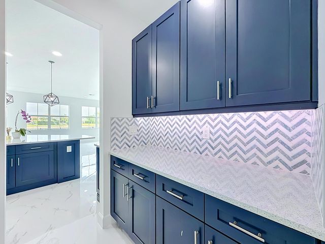 9508 Phipps Lane, Wellington, FL 33414