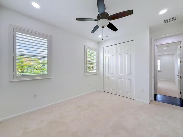 9508 Phipps Lane, Wellington, FL 33414