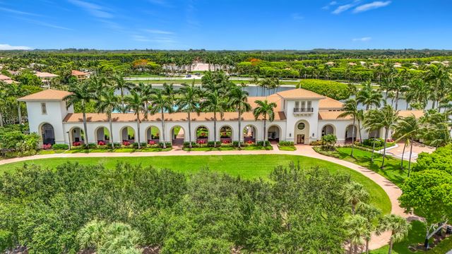 9508 Phipps Lane, Wellington, FL 33414