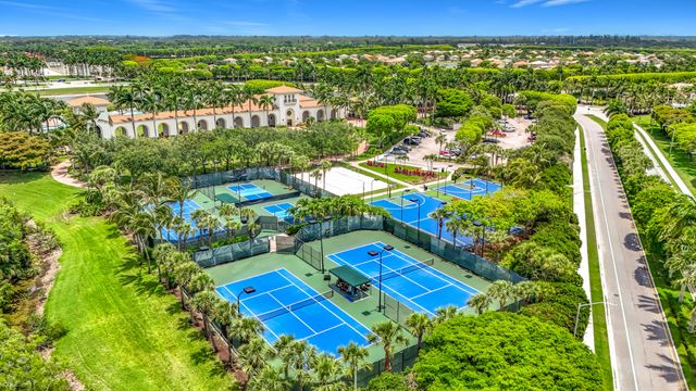 9508 Phipps Lane, Wellington, FL 33414