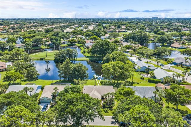 16778 Willow Creek Drive 16778, Delray Beach, FL 33484