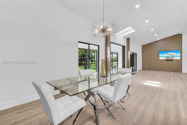 16778 Willow Creek Drive 16778, Delray Beach, FL 33484