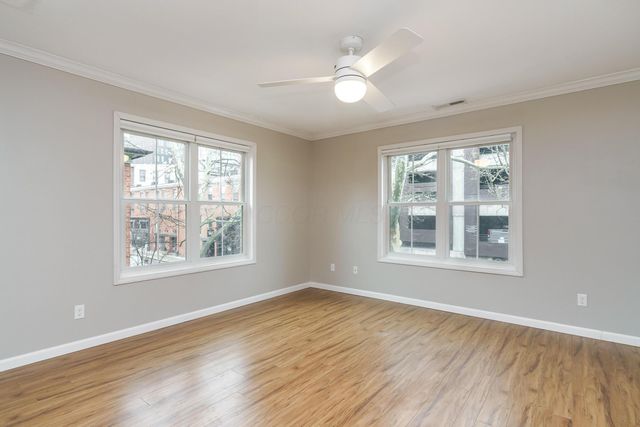 36 W Russell Street, Columbus, OH 43215