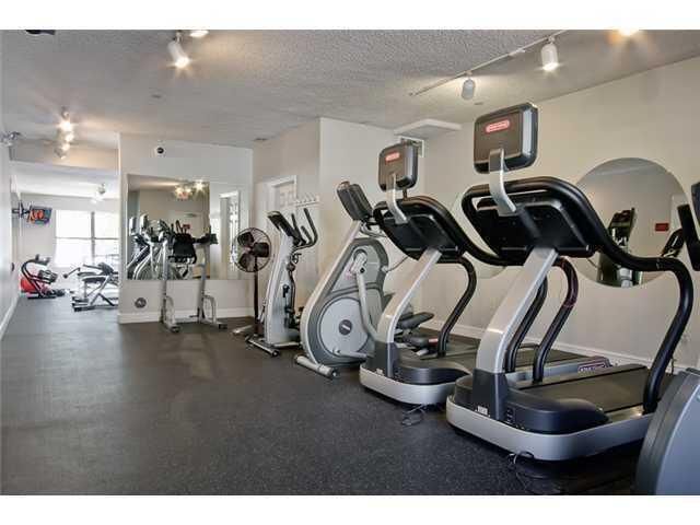 36 W Russell Street, Columbus, OH 43215