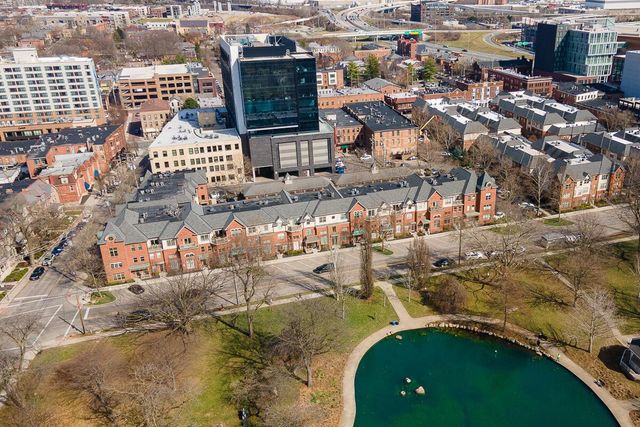 36 W Russell Street, Columbus, OH 43215