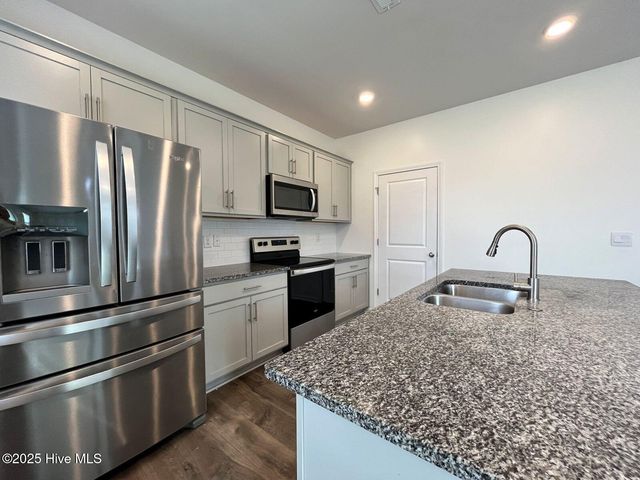 275 Robert Place, Carthage, NC 28327