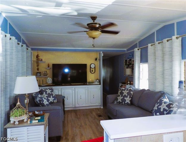 5020 Forest Park DR, North Fort Myers, FL 33917