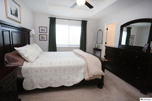 5502 Sheridan Road, Papillion, NE 68133