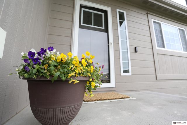 5502 Sheridan Road, Papillion, NE 68133