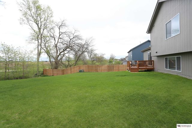 5502 Sheridan Road, Papillion, NE 68133