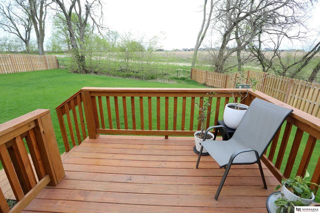5502 Sheridan Road, Papillion, NE 68133