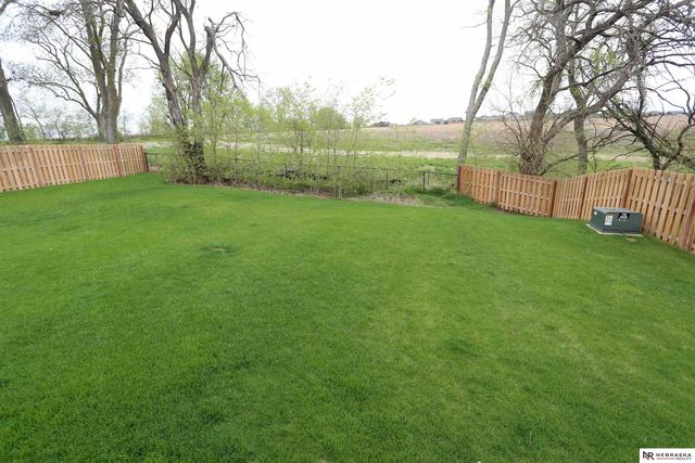 5502 Sheridan Road, Papillion, NE 68133
