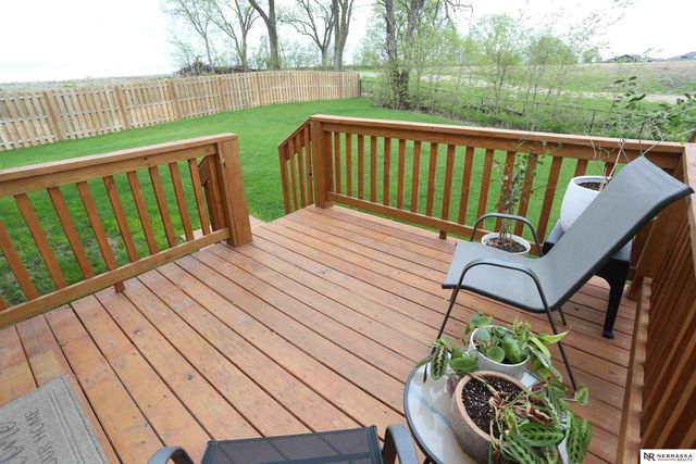 5502 Sheridan Road, Papillion, NE 68133