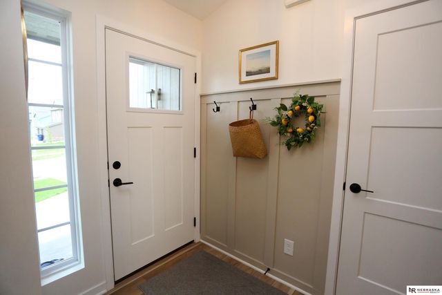5502 Sheridan Road, Papillion, NE 68133