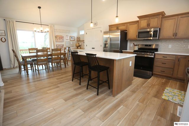 5502 Sheridan Road, Papillion, NE 68133