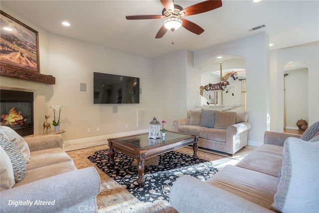 21977 Paseo Chico, Murrieta, CA 92562