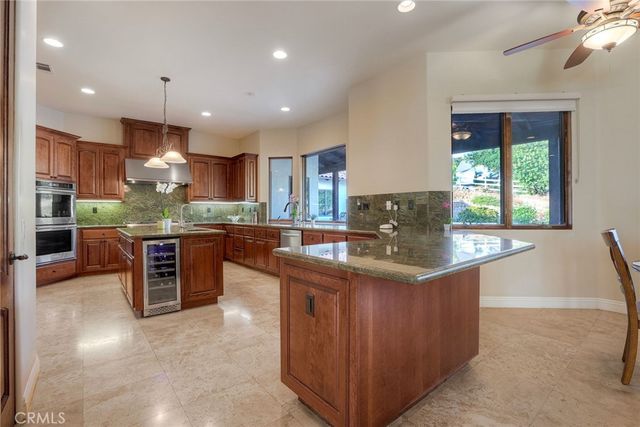 21977 Paseo Chico, Murrieta, CA 92562