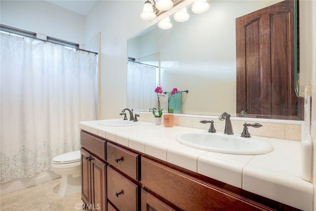 21977 Paseo Chico, Murrieta, CA 92562