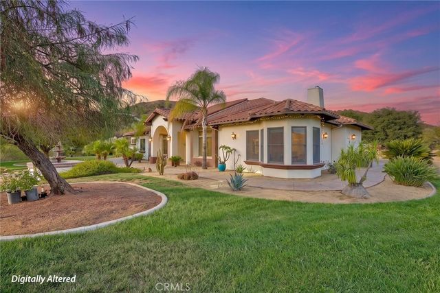 21977 Paseo Chico, Murrieta, CA 92562