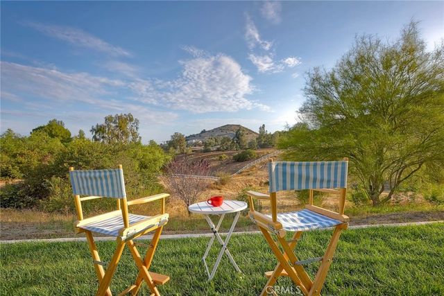 21977 Paseo Chico, Murrieta, CA 92562