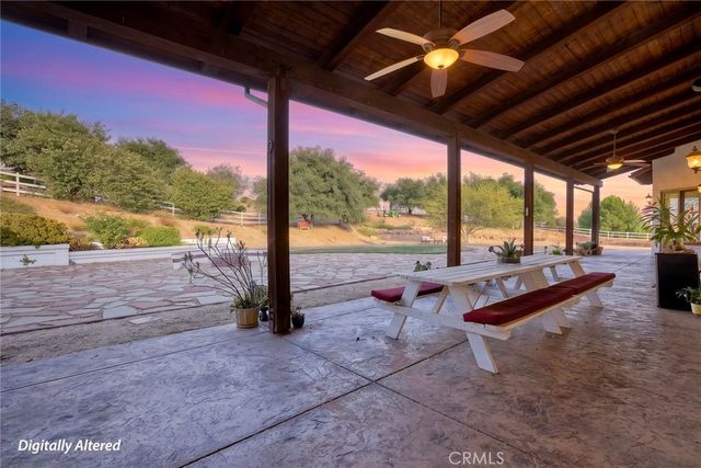 21977 Paseo Chico, Murrieta, CA 92562