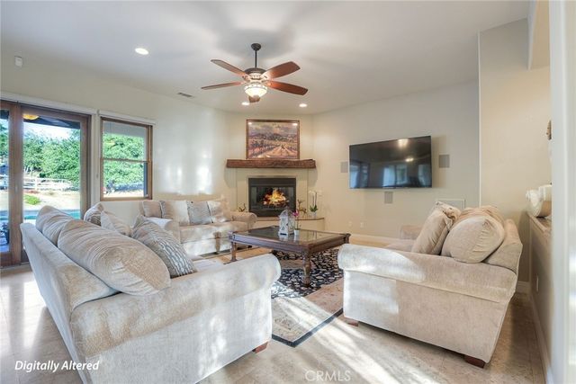21977 Paseo Chico, Murrieta, CA 92562