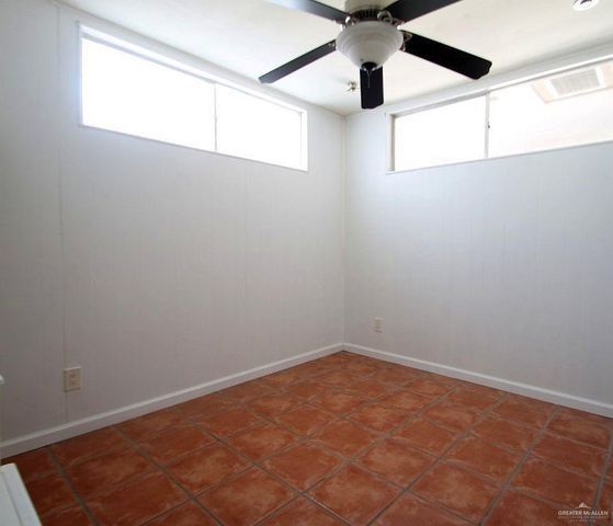 1507 S 12th S Avenue, Edinburg, TX 78539