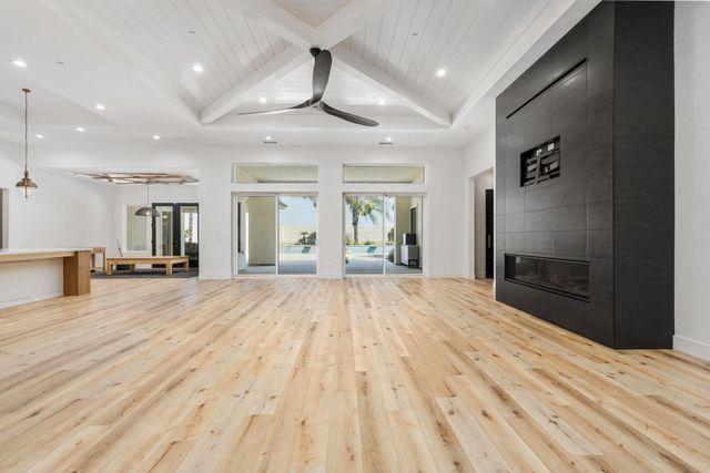 2222 Diamante Drive, Tulare, CA 93274