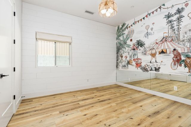 2222 Diamante Drive, Tulare, CA 93274