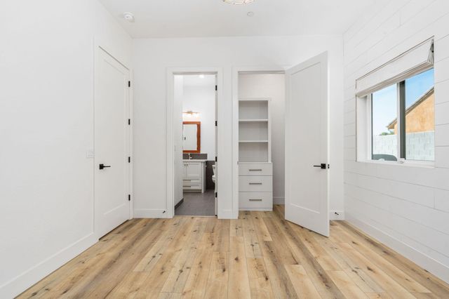 2222 Diamante Drive, Tulare, CA 93274