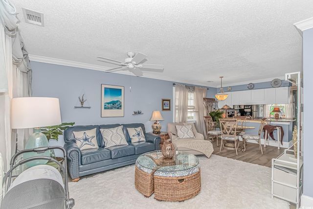 618 3rd Ave S Apt 3A, North Myrtle Beach, SC 29582