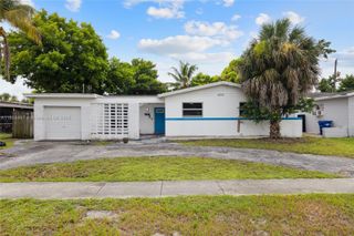 4210 NW 23rd St, Lauderhill, FL 33313