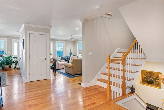 11 King Philip Avenue, Bristol, RI 02809