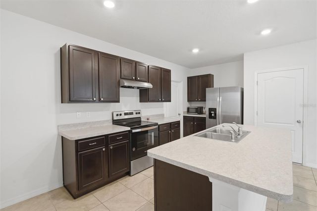 1356 BERRY LANE, Davenport, FL 33837